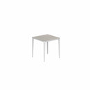 Royal Botania Tafel Gepoedercoat aluminium wit / Cemento Luminoso Royal Botania U-nite Tafel 75x75x75cm. Diverse kleuren frames en tafelbladen mogelijk.