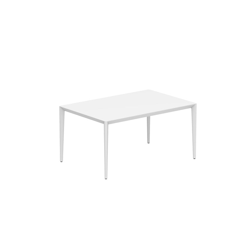 Royal Botania Tafel Gepoedercoat aluminium wit / Wit Royal Botania U-nite Tafel 100x150x75cm. Diverse kleuren frames en tafelbladen mogelijk.