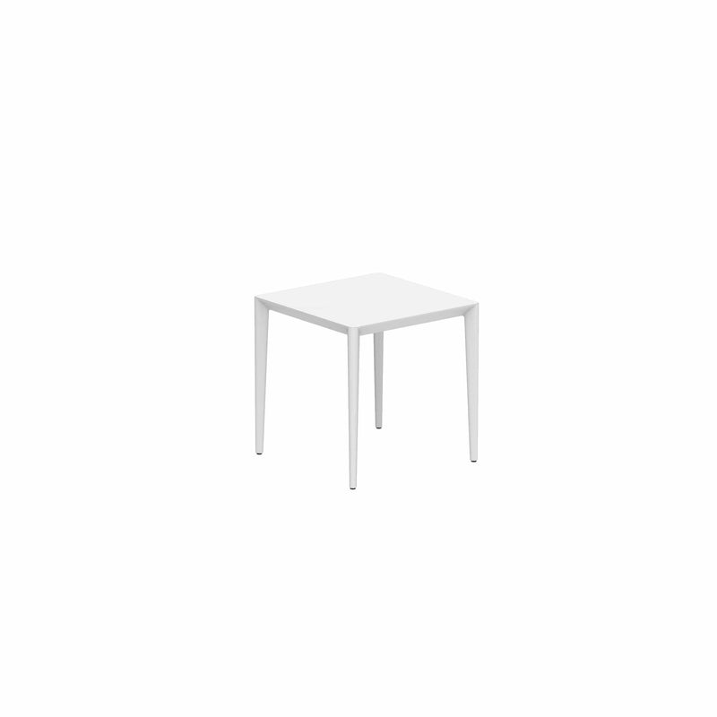 Royal Botania Tafel Gepoedercoat aluminium wit / Wit Royal Botania U-nite Tafel 100x90x75cm. Diverse kleuren frames en tafelbladen mogelijk.