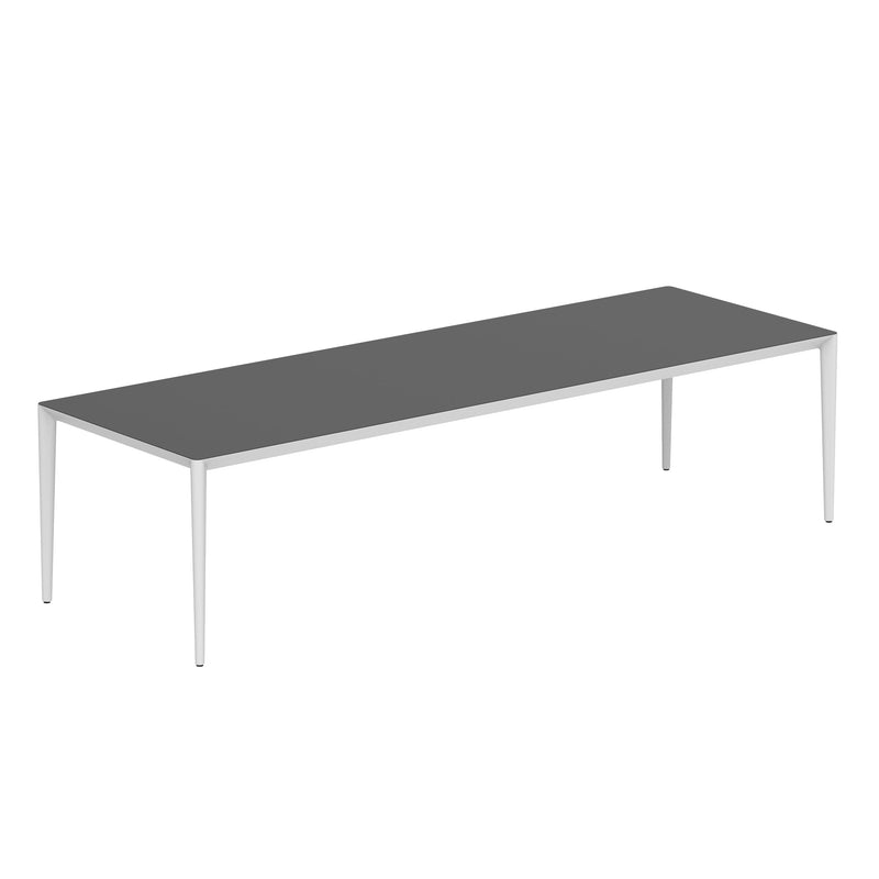 Royal Botania Tafel Gepoedercoat aluminium wit / Zwart Royal Botania U-nite Tafel 300x100x75cm. Diverse kleuren frames en tafelbladen mogelijk.