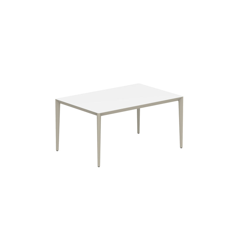 Royal Botania Tafel Royal Botania U-nite Tafel 100x150x75cm. Diverse kleuren frames en tafelbladen mogelijk.