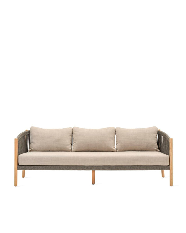 Vincent Sheppard Lounge stoel Vincent Sheppard Lento 3-zits Lounge sofa. Zit- en rugkussens verkrijgbaar met verschillende soorten stofferingen.